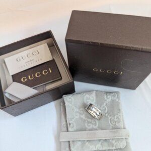 Gucci Silver Ring with Box Size 6